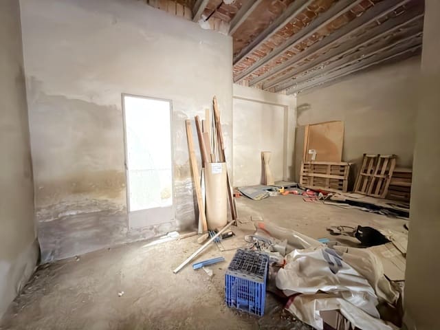 3 soveværelse Erhverv til salg i Gandia med garage - € 85.000 (Ref: 9865374)
