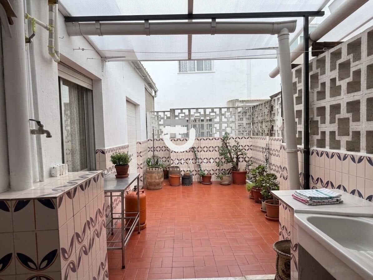 4 makuuhuone Asunto myytävänä paikassa Gandia - 190 000 € (Ref: 9868734)