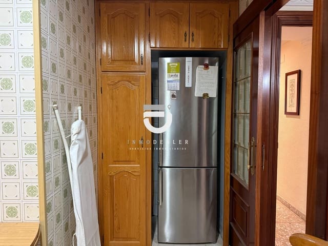 4 makuuhuone Asunto myytävänä paikassa Gandia - 190 000 € (Ref: 9868734)