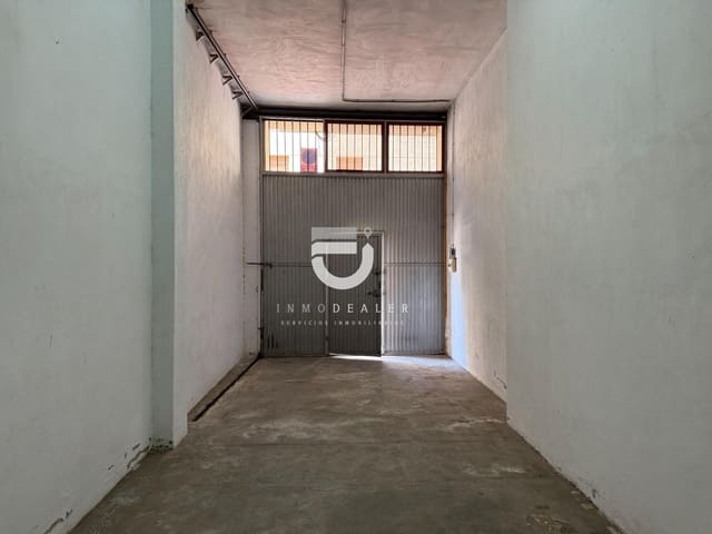Commercial for sale in Gandia - € 130,000 (Ref: 9879004)