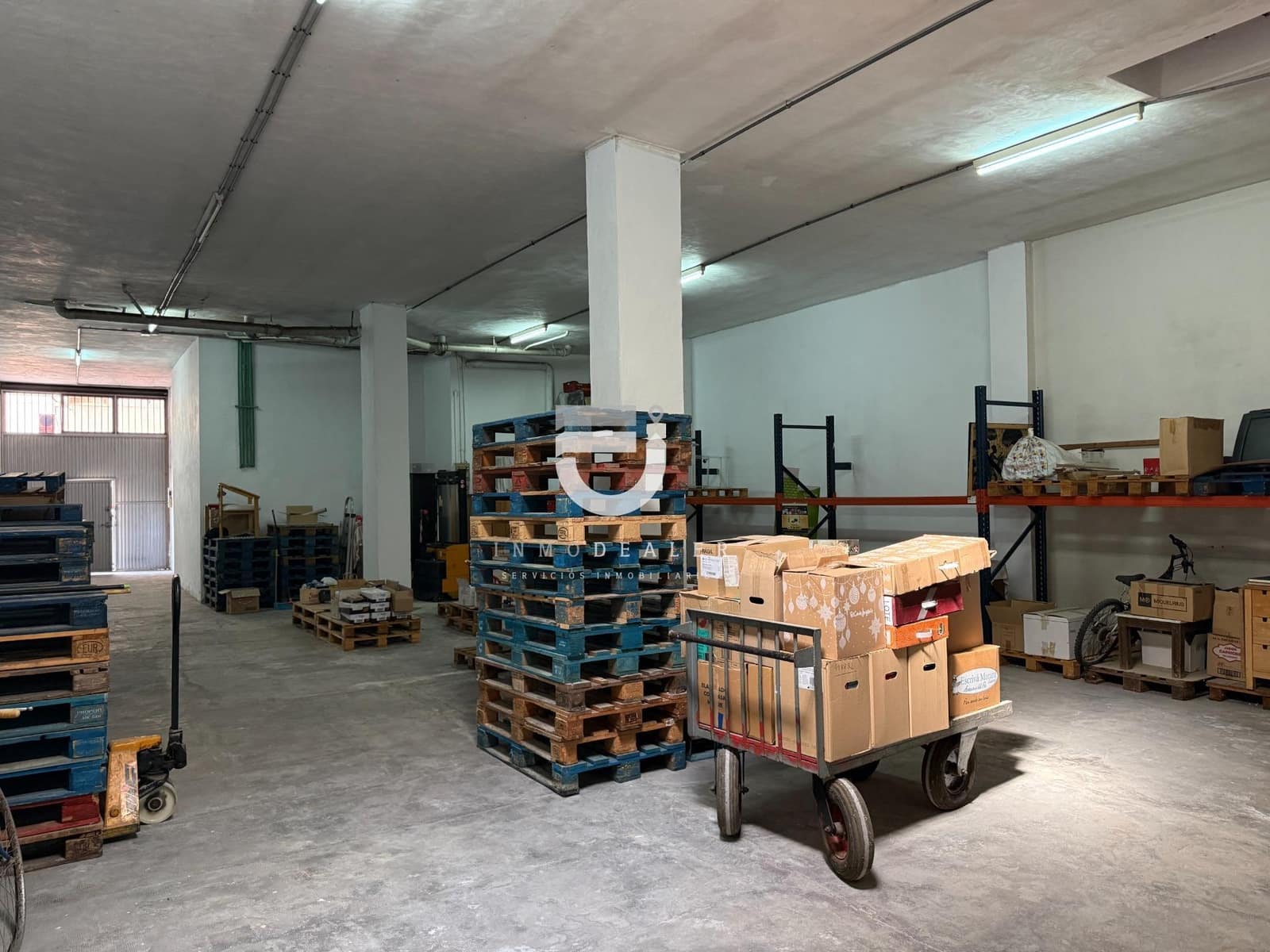 Commercial for sale in Gandia - € 130,000 (Ref: 9879004)