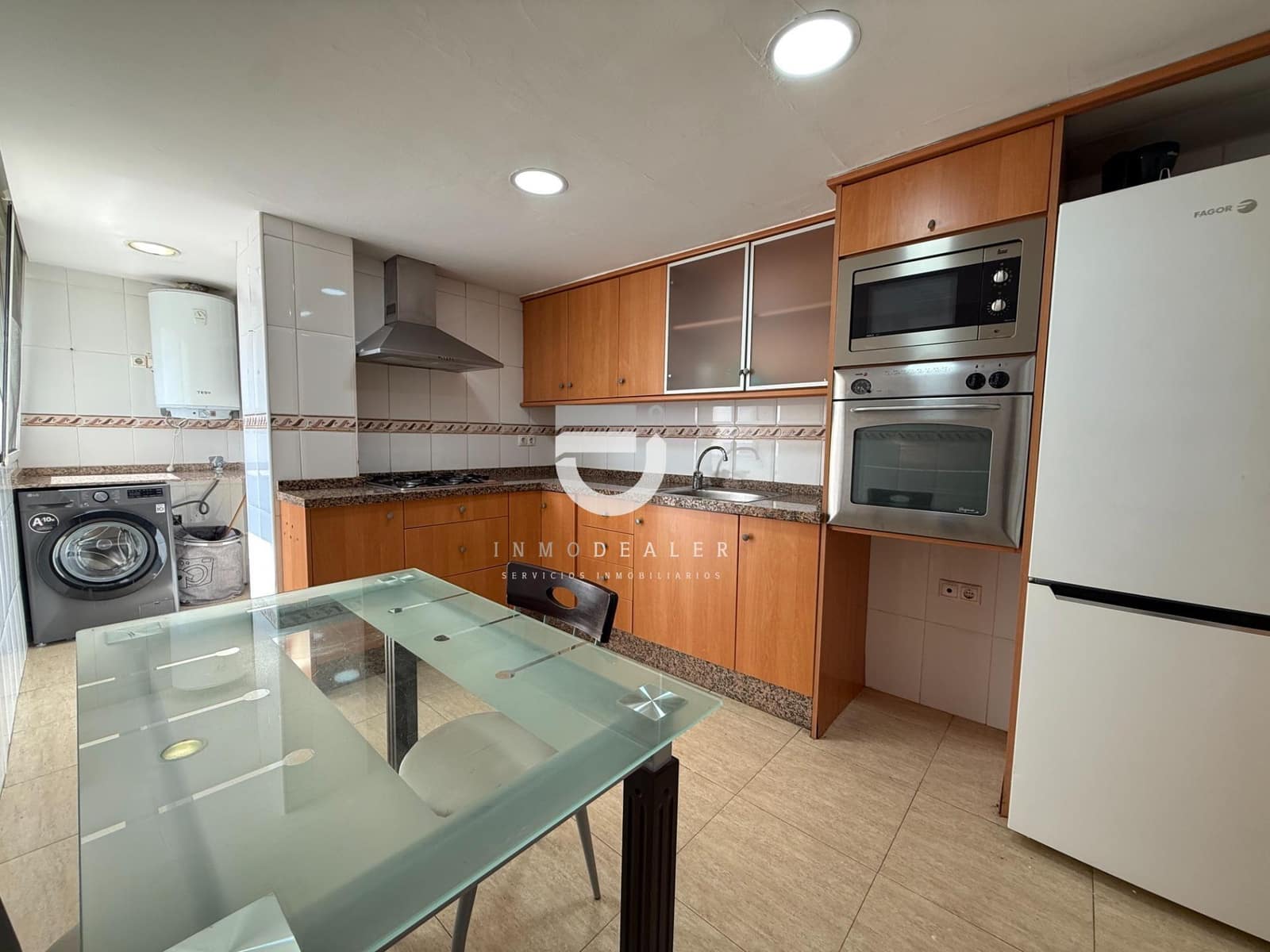 4 chambre Appartement à vendre à Gandia - 169 000 € (Ref: 9884969)