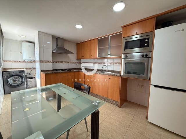 4 chambre Appartement à vendre à Gandia - 169 000 € (Ref: 9884969)