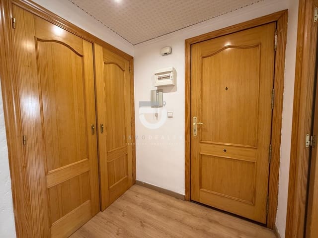 4 chambre Appartement à vendre à Gandia - 169 000 € (Ref: 9884969)
