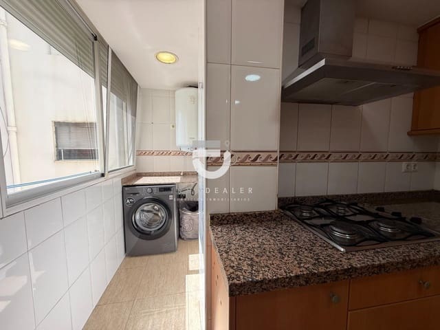 4 chambre Appartement à vendre à Gandia - 169 000 € (Ref: 9884969)