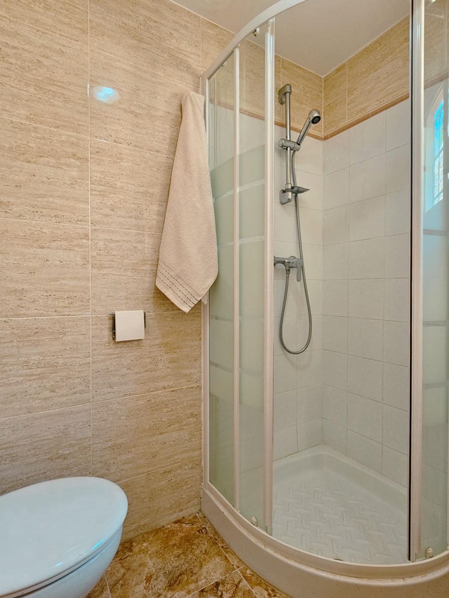 5 soveværelse Villa til salg i Gandia med swimmingpool garage - € 335.000 (Ref: 9892537)