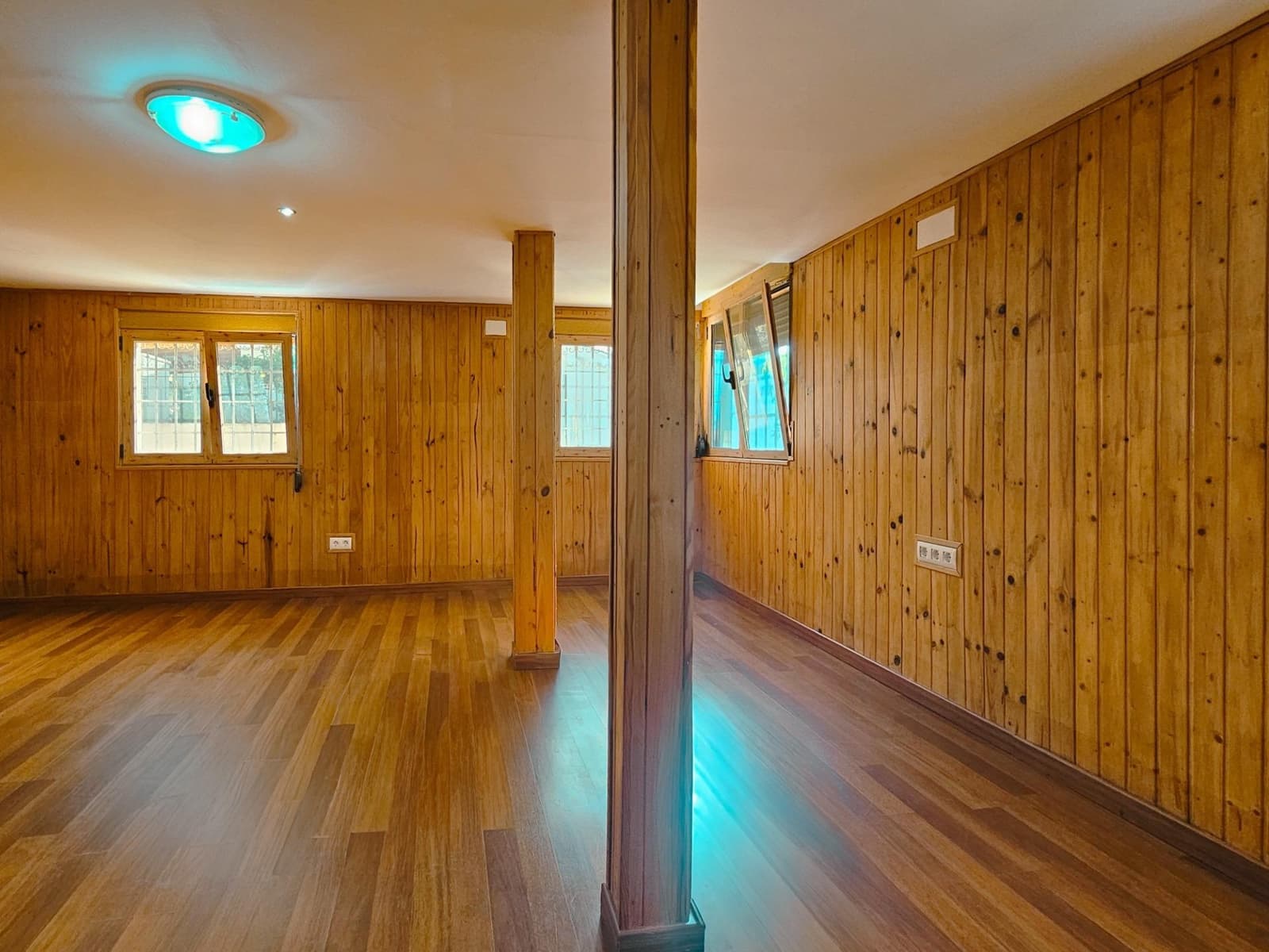 5 soveværelse Villa til salg i Gandia med swimmingpool garage - € 335.000 (Ref: 9892537)