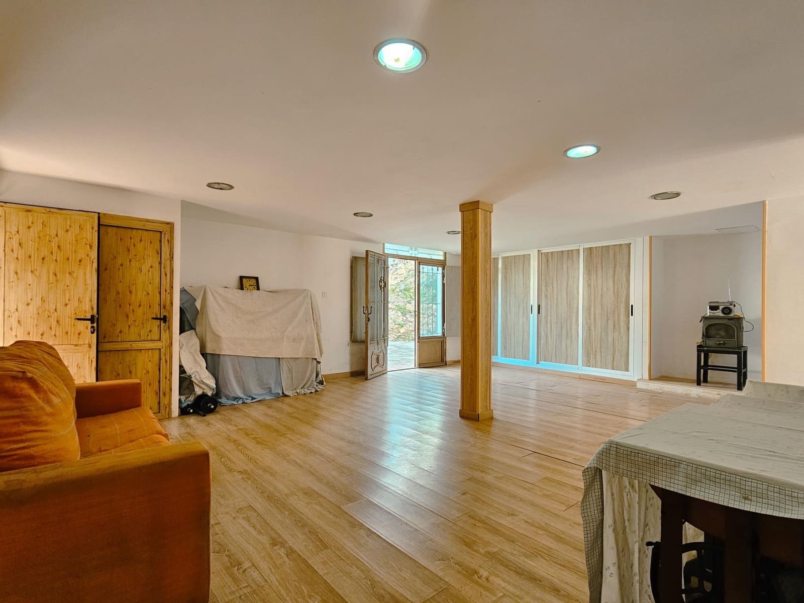 5 soveværelse Villa til salg i Gandia med swimmingpool garage - € 335.000 (Ref: 9892537)