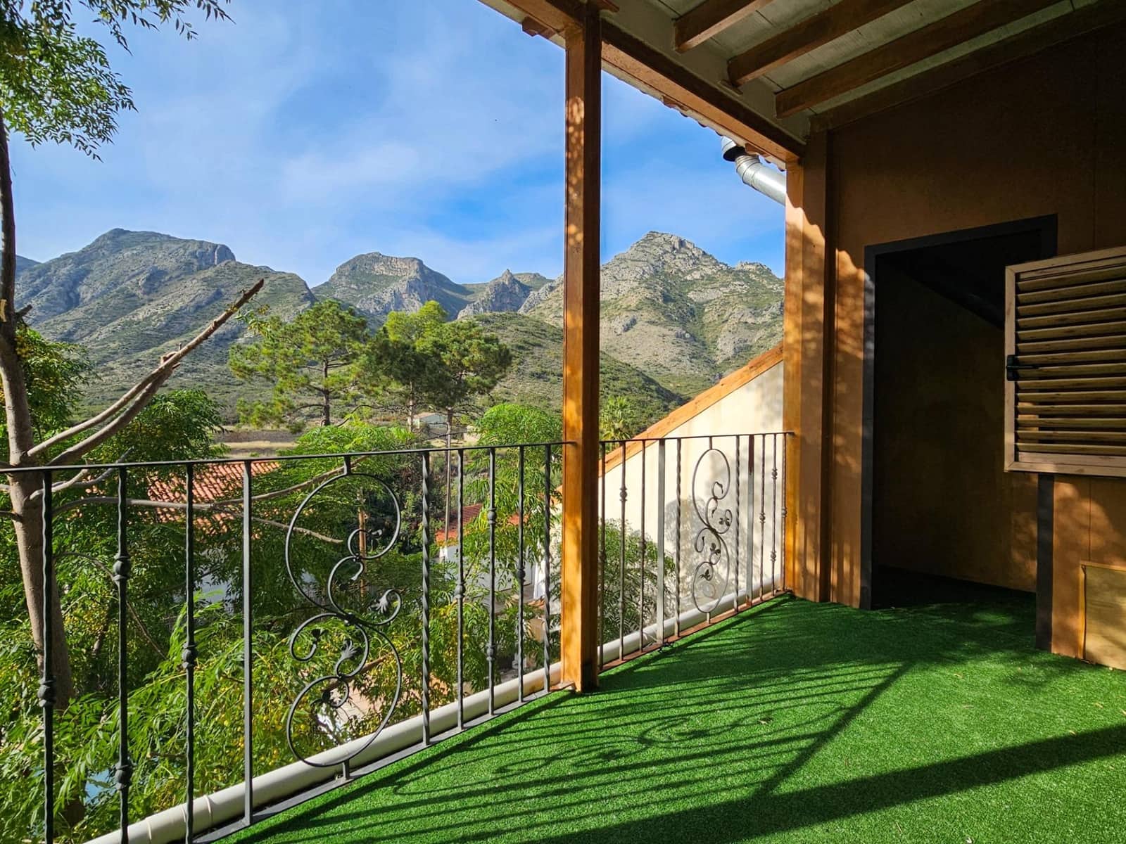5 soveværelse Villa til salg i Gandia med swimmingpool garage - € 335.000 (Ref: 9892537)