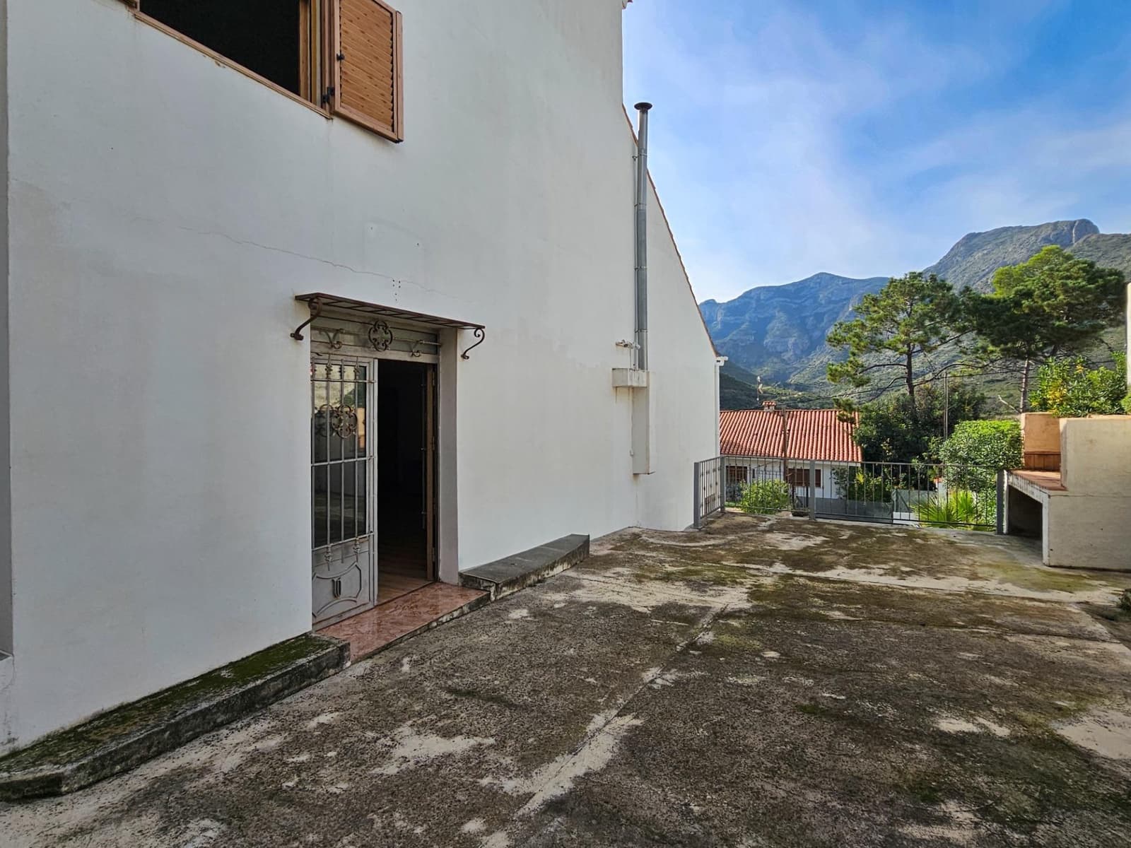 5 soveværelse Villa til salg i Gandia med swimmingpool garage - € 335.000 (Ref: 9892537)