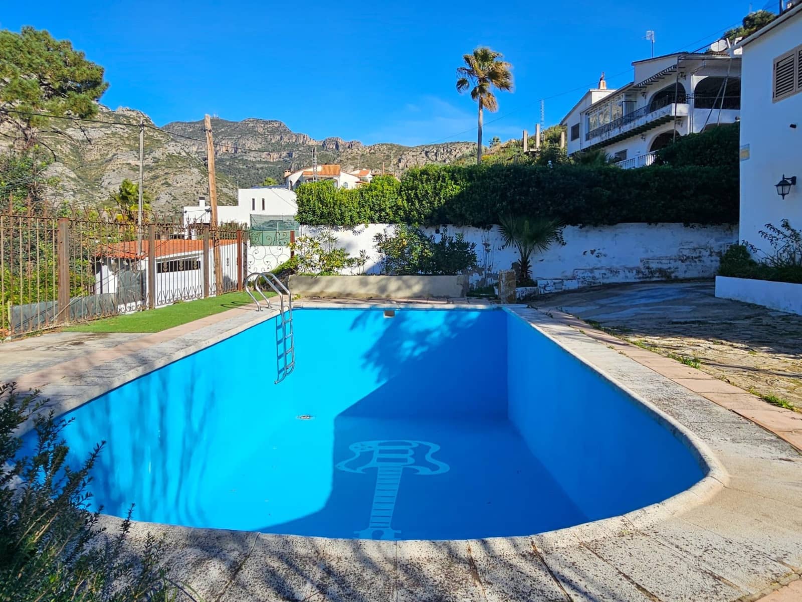5 soveværelse Villa til salg i Gandia med swimmingpool garage - € 335.000 (Ref: 9892537)
