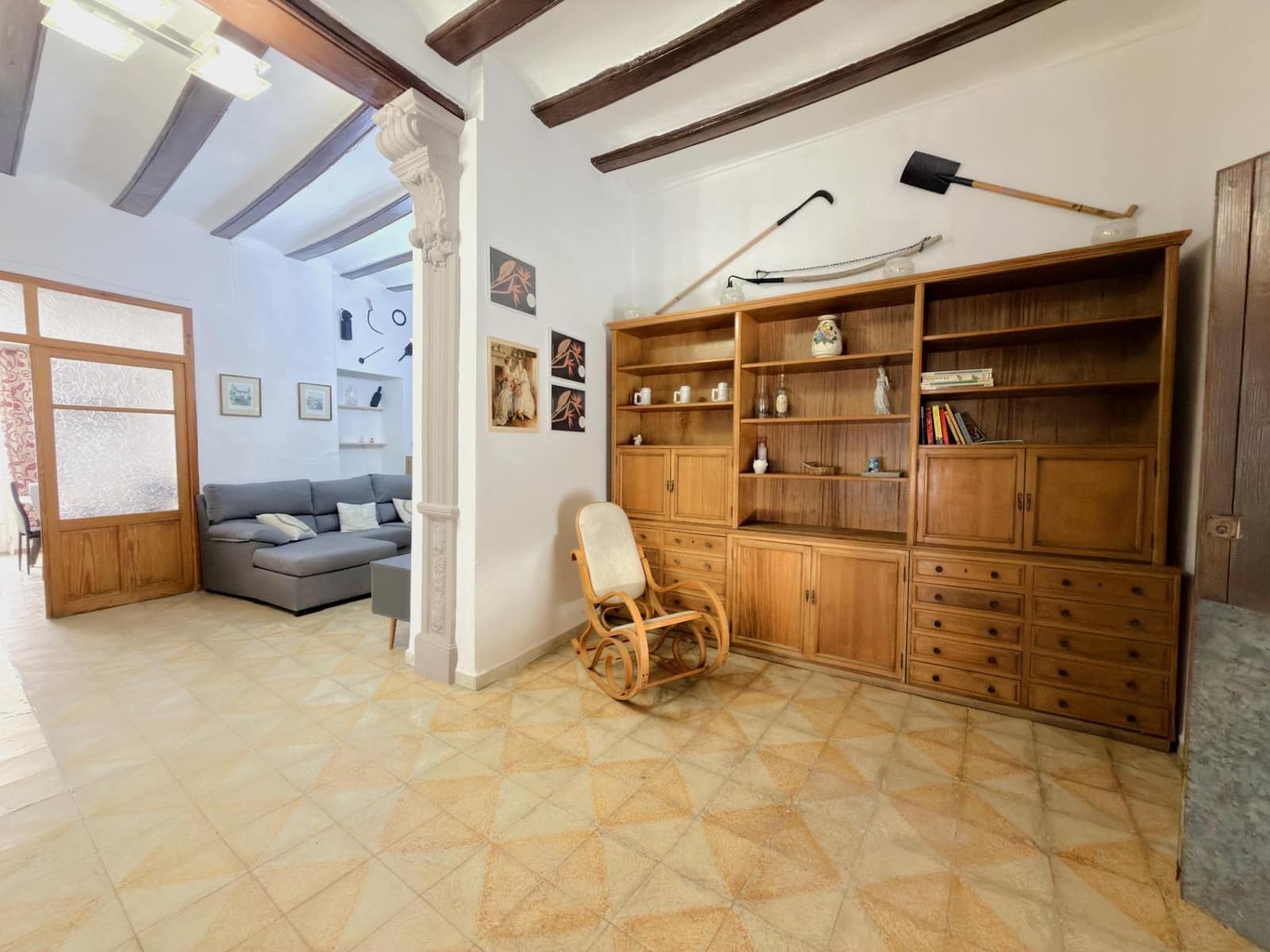 5 bedroom Townhouse for sale in Castello de Rugat - € 126,000 (Ref: 9892538)