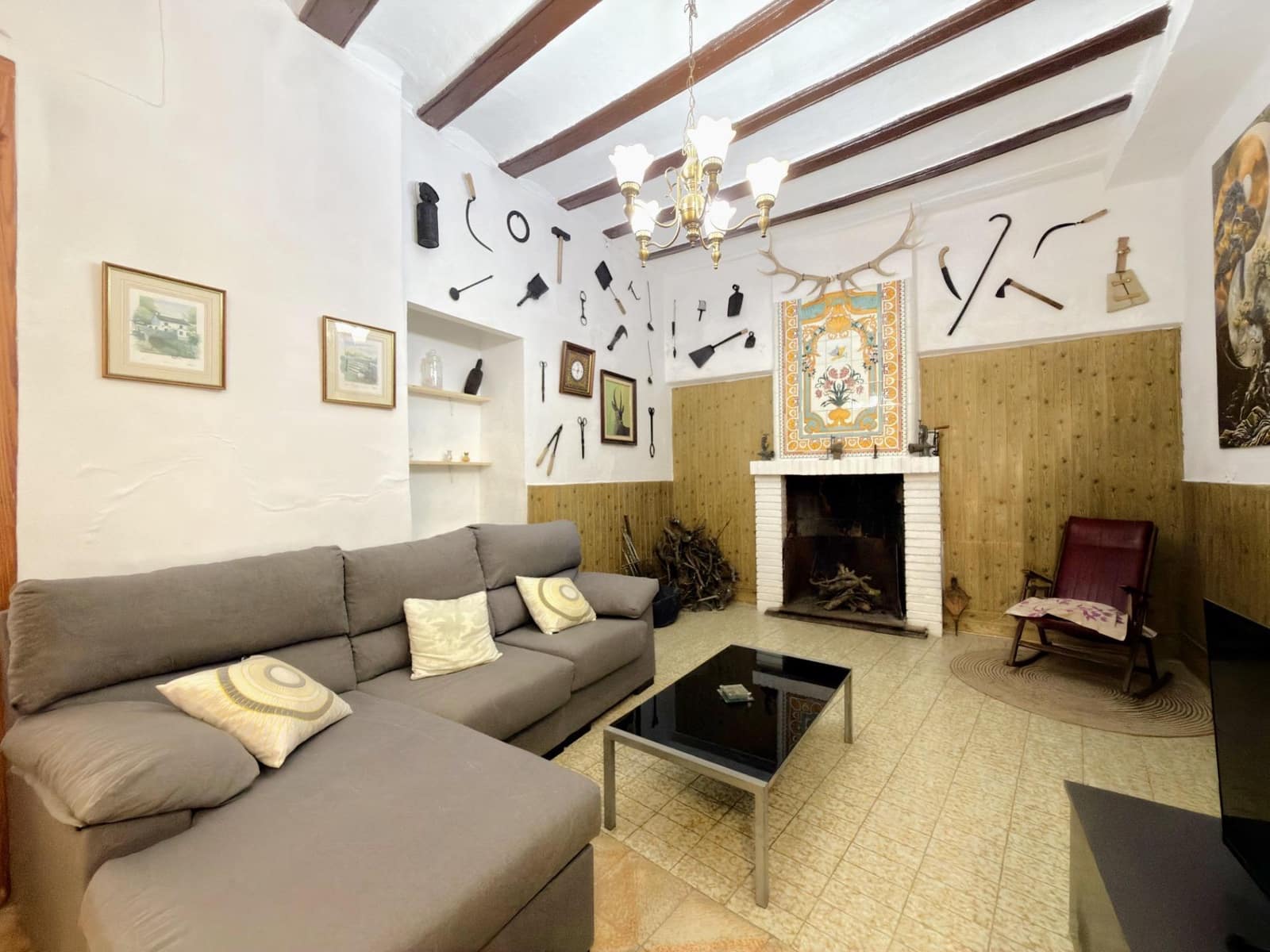 5 bedroom Townhouse for sale in Castello de Rugat - € 126,000 (Ref: 9892538)