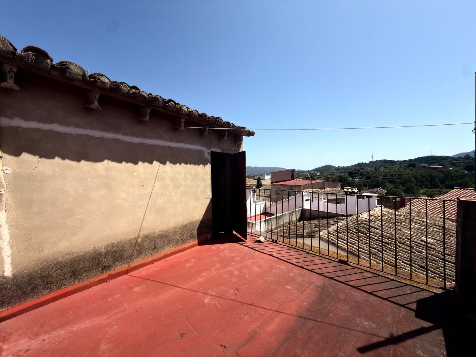 5 bedroom Townhouse for sale in Castello de Rugat - € 126,000 (Ref: 9892538)