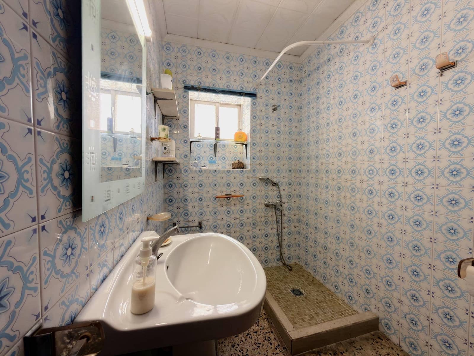 5 bedroom Townhouse for sale in Castello de Rugat - € 126,000 (Ref: 9892538)