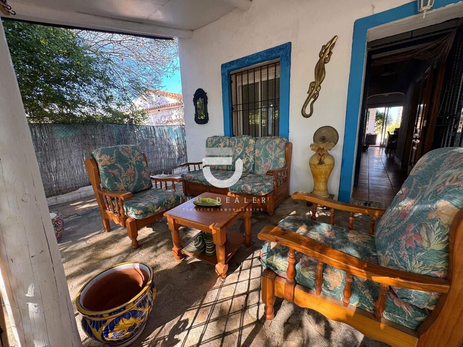 2 bedroom Villa for sale in Daimus with pool - € 280,000 (Ref: 9894063)
