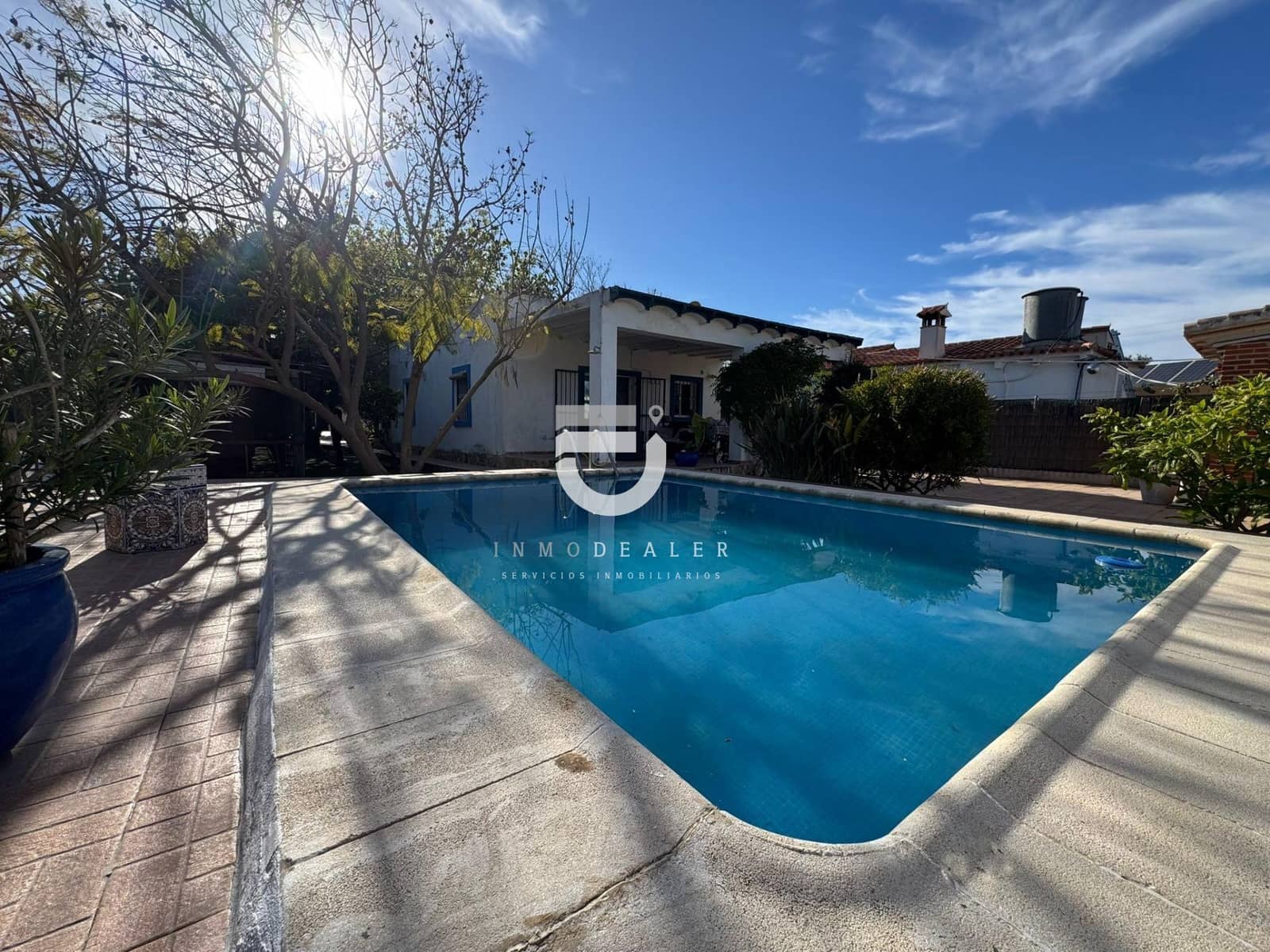 2 bedroom Villa for sale in Daimus with pool - € 280,000 (Ref: 9894063)