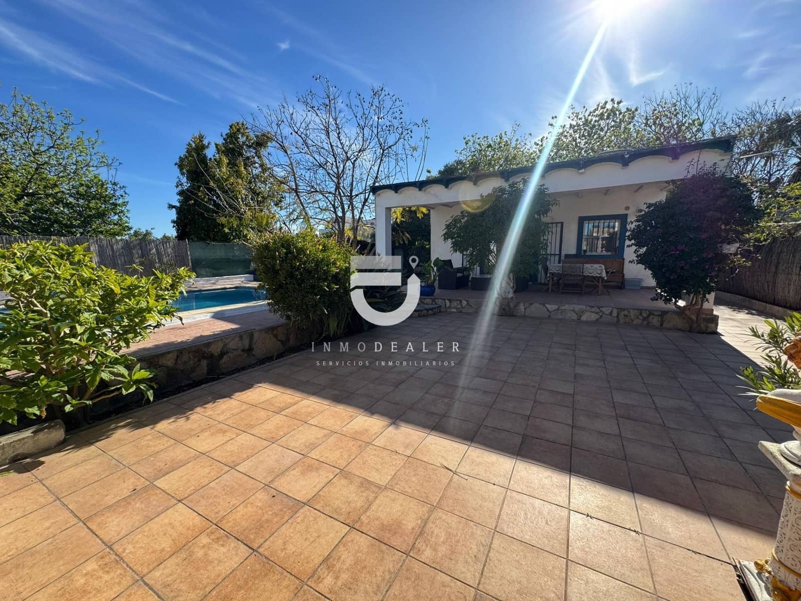 2 bedroom Villa for sale in Daimus with pool - € 280,000 (Ref: 9894063)