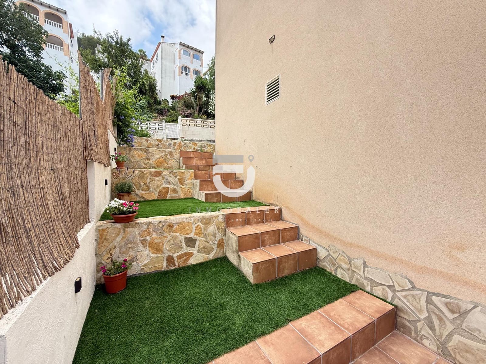 6 soveværelse Villa til salg i La Font d'En Carros med swimmingpool - € 450.000 (Ref: 9896501)