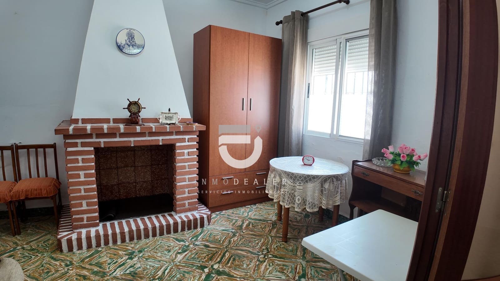 4 bedroom Townhouse for sale in Oliva - € 155,000 (Ref: 9934364)