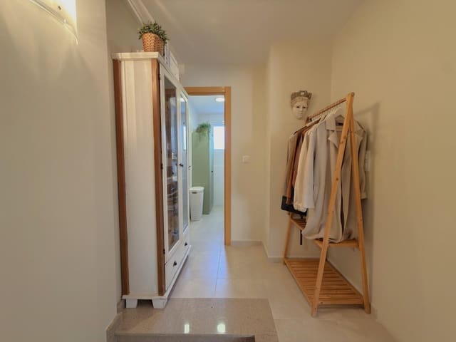3 Zimmer Reihenhaus zu verkaufen in Almoines mit Pool Garage - 274.000 € (Ref: 9949948)