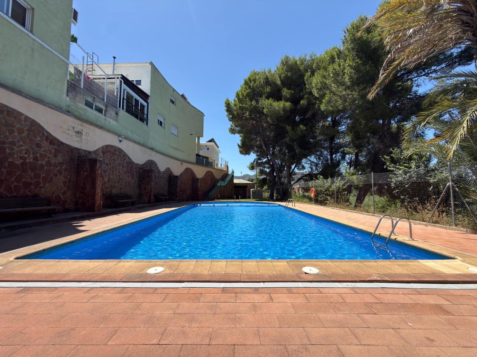 3 Zimmer Reihenhaus zu verkaufen in Almoines mit Pool Garage - 274.000 € (Ref: 9949948)