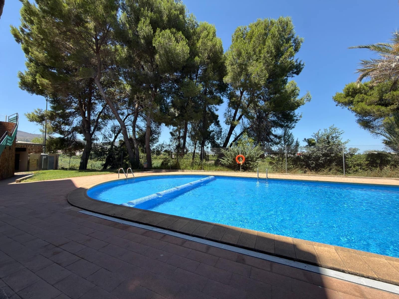 3 Zimmer Reihenhaus zu verkaufen in Almoines mit Pool Garage - 274.000 € (Ref: 9949948)