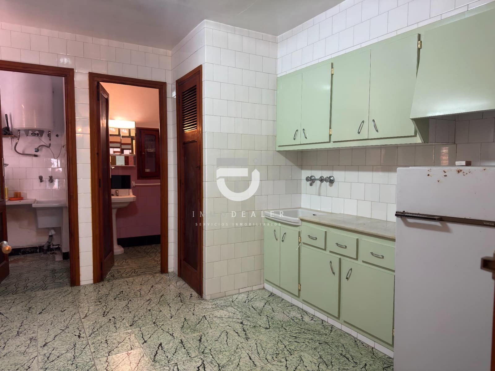 Casa de 3 habitaciones en Alqueria de la Comtessa en venta - 180.000 € (Ref: 9998926)