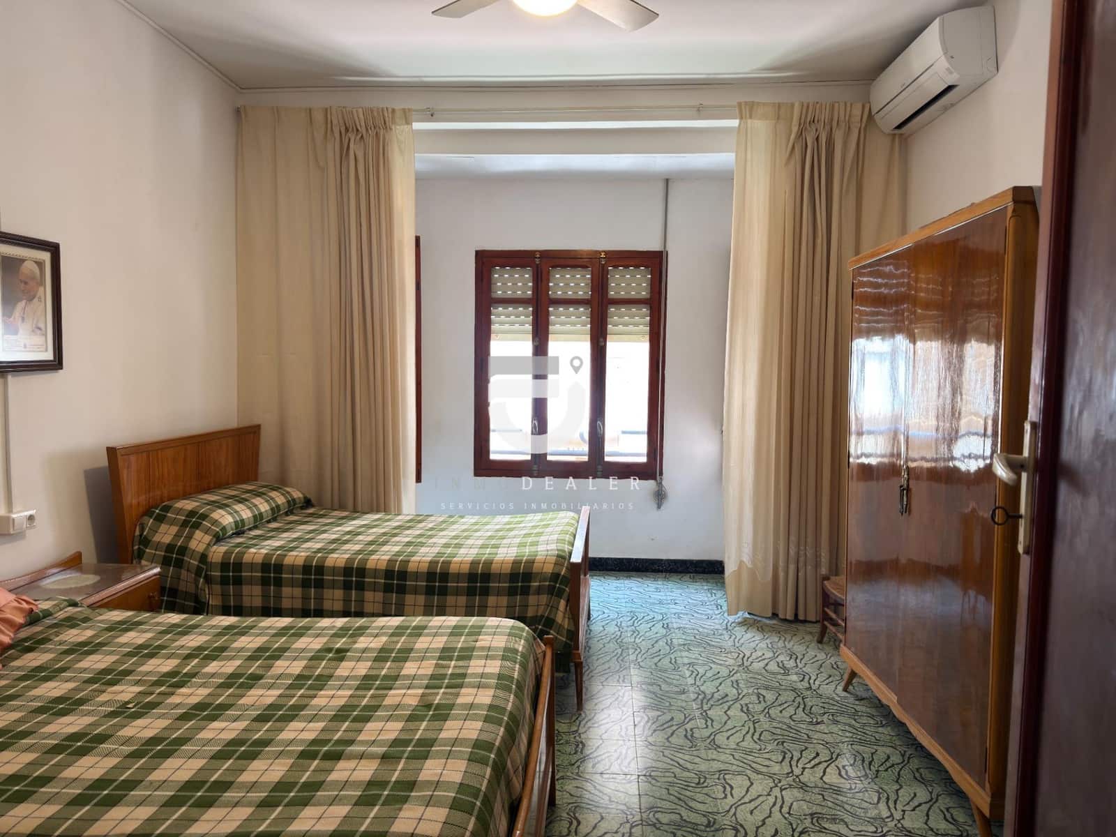 Casa de 3 habitaciones en Alqueria de la Comtessa en venta - 180.000 € (Ref: 9998926)
