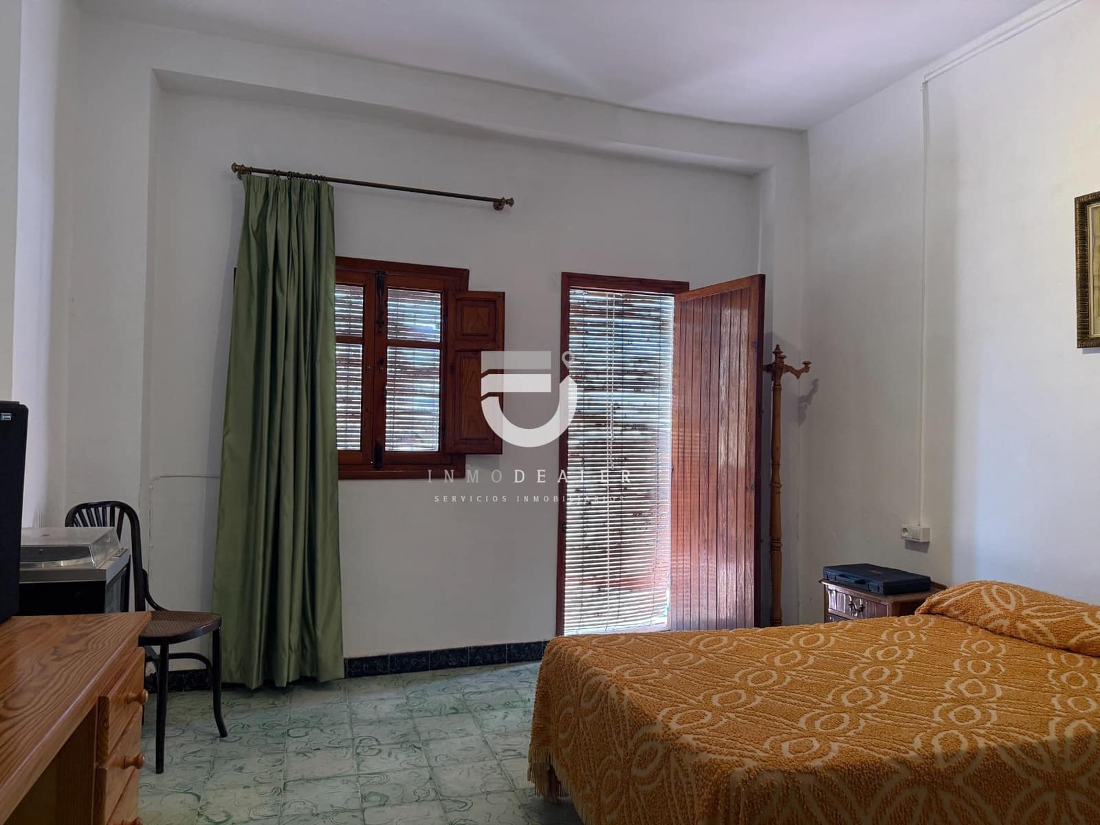 Casa de 3 habitaciones en Alqueria de la Comtessa en venta - 180.000 € (Ref: 9998926)
