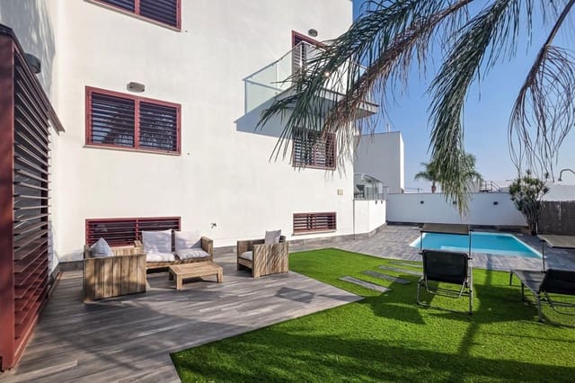 5 camera da letto Villa in vendita in Dos Hermanas con piscina garage - 949.000 € (Rif: 10003719)