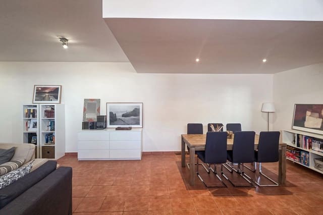 5 camera da letto Villa in vendita in Dos Hermanas con piscina garage - 949.000 € (Rif: 10003719)