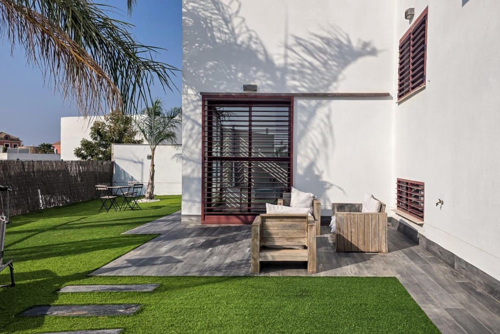 5 camera da letto Villa in vendita in Dos Hermanas con piscina garage - 949.000 € (Rif: 10003719)