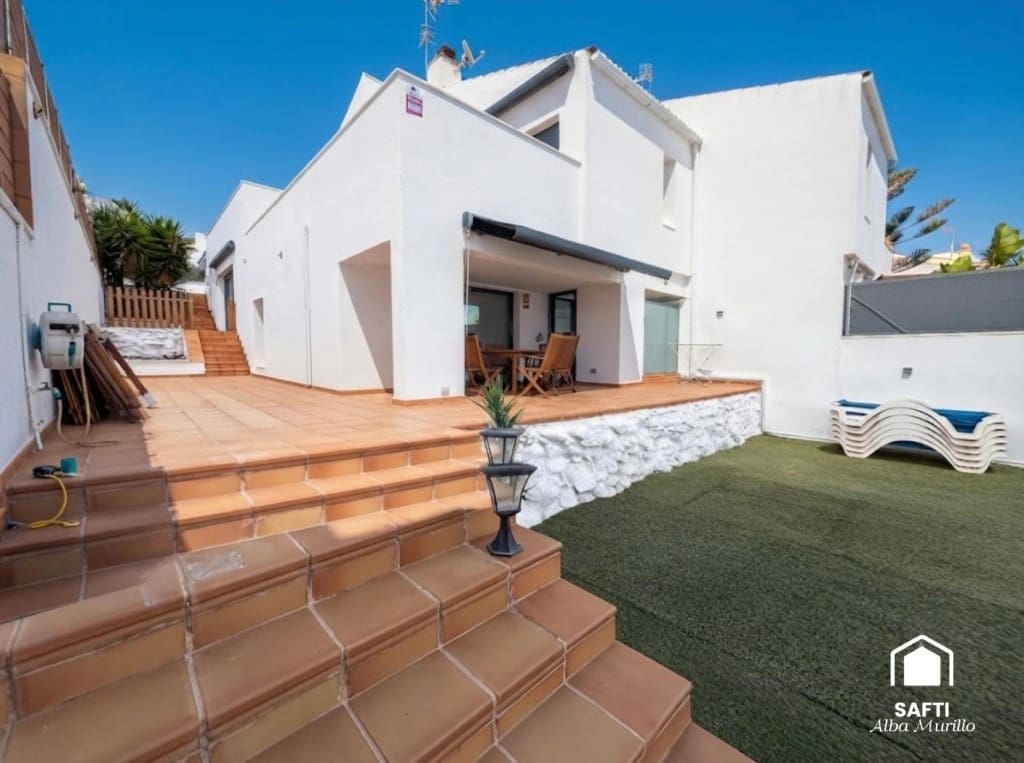 3 Zimmer Villa zu verkaufen in Calafell mit Pool - 660.000 € (Ref: 10003720)