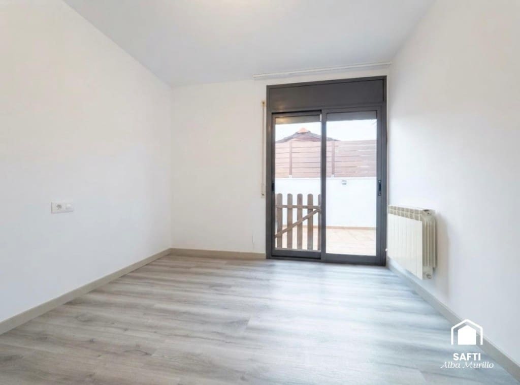 3 Zimmer Villa zu verkaufen in Calafell mit Pool - 660.000 € (Ref: 10003720)
