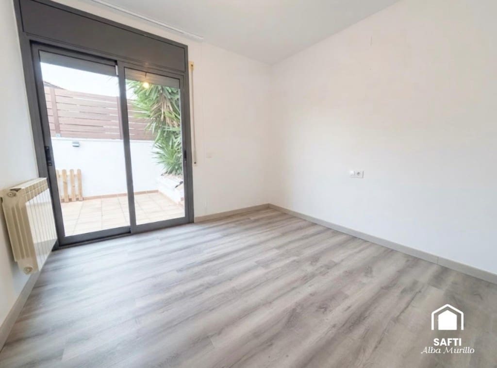 3 Zimmer Villa zu verkaufen in Calafell mit Pool - 660.000 € (Ref: 10003720)