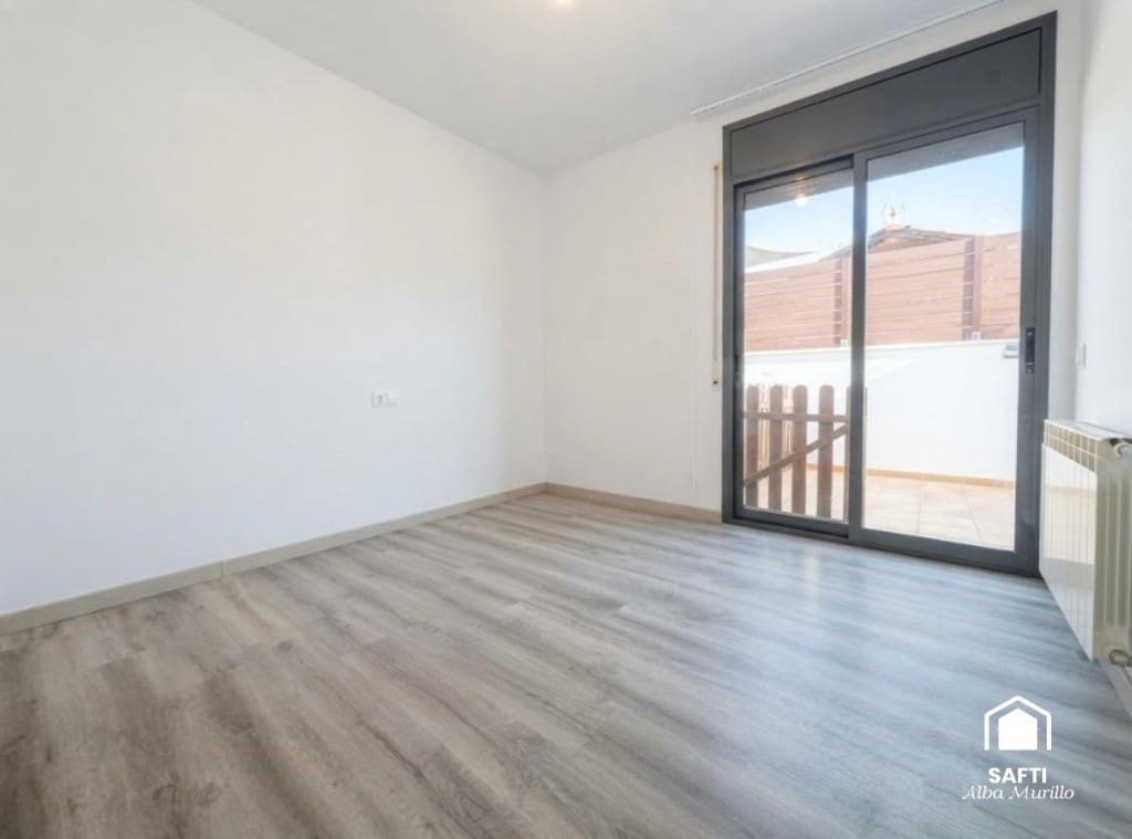 3 Zimmer Villa zu verkaufen in Calafell mit Pool - 660.000 € (Ref: 10003720)