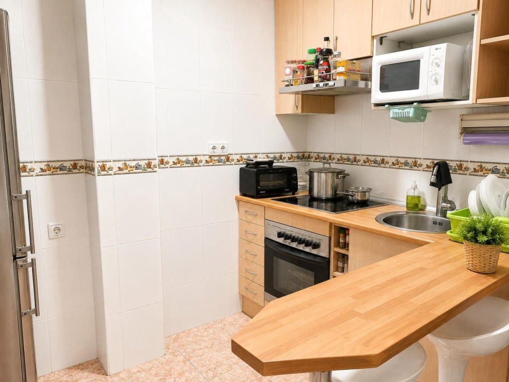 Estudio en L'Hospitalet de Llobregat en venta - 145.500 € (Ref: 10003721)
