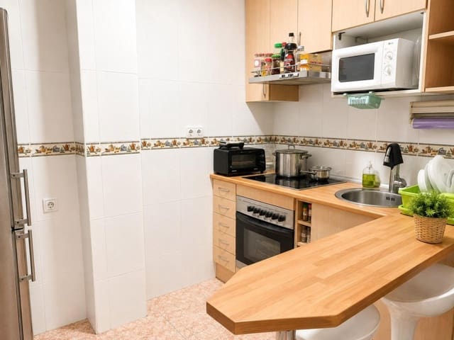 Estudio en L'Hospitalet de Llobregat en venta - 145.500 € (Ref: 10003721)