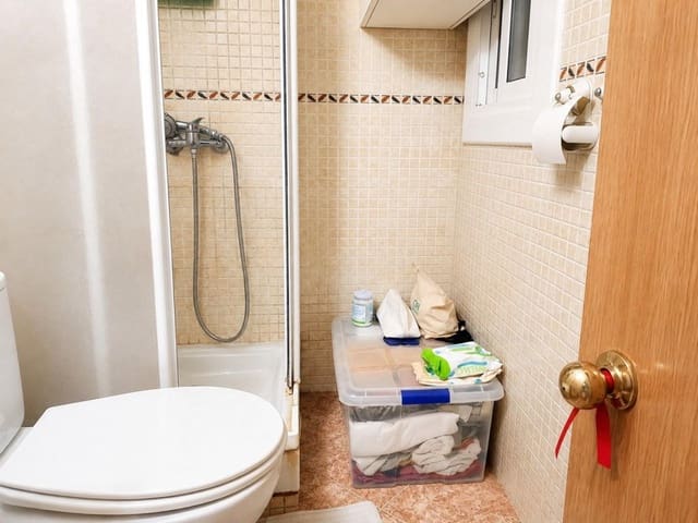 Estudio en L'Hospitalet de Llobregat en venta - 145.500 € (Ref: 10003721)