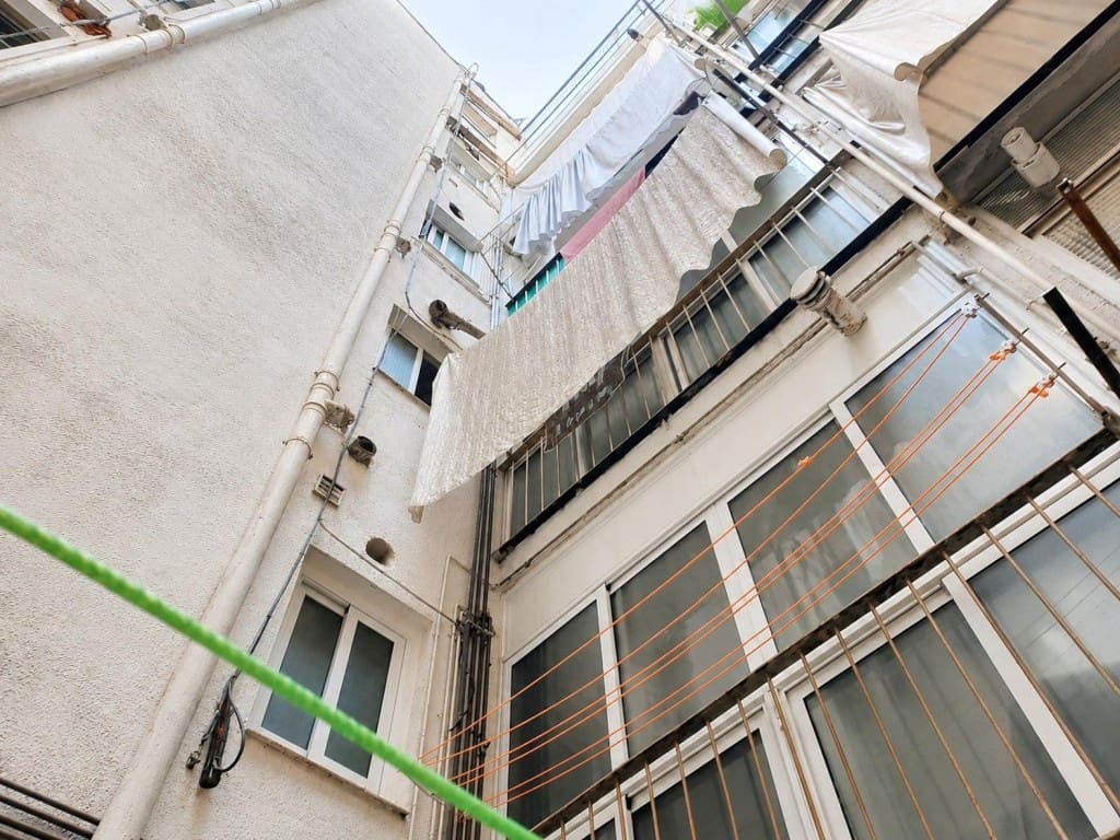 Estudio en L'Hospitalet de Llobregat en venta - 145.500 € (Ref: 10003721)