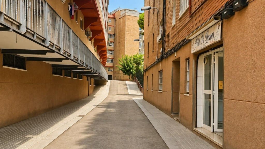 Estudio en L'Hospitalet de Llobregat en venta - 145.500 € (Ref: 10003721)