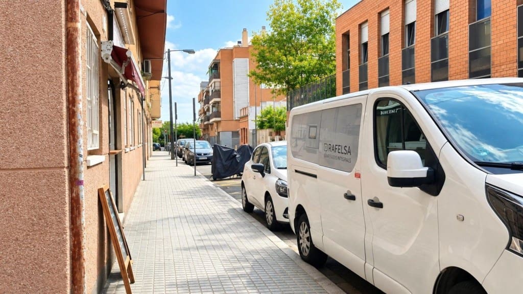Estudio en L'Hospitalet de Llobregat en venta - 145.500 € (Ref: 10003721)