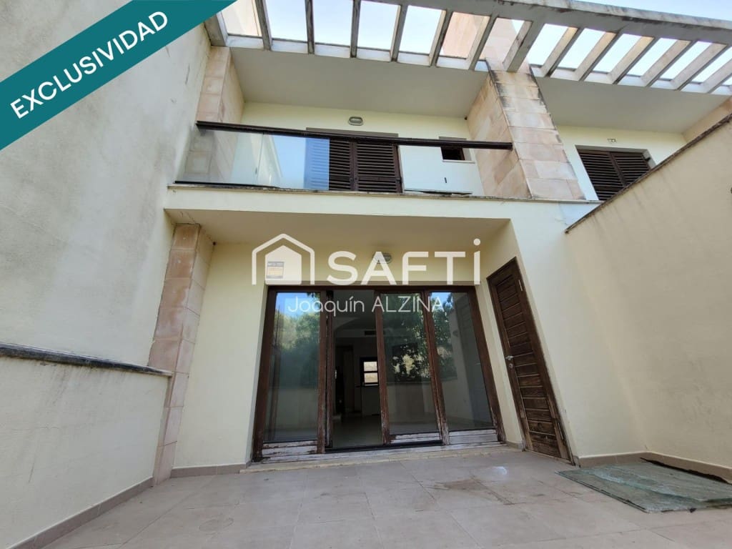 3 slaapkamer Flat te koop in Es Mercadal - € 330.000 (Ref: 10005305)