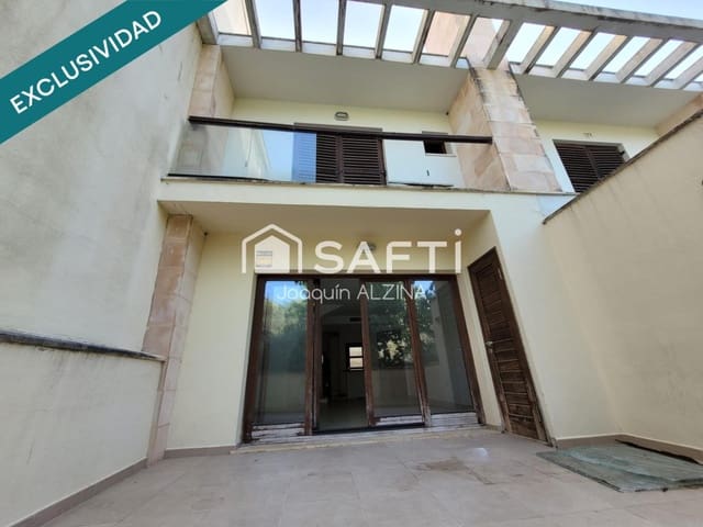 3 slaapkamer Flat te koop in Es Mercadal - € 330.000 (Ref: 10005305)