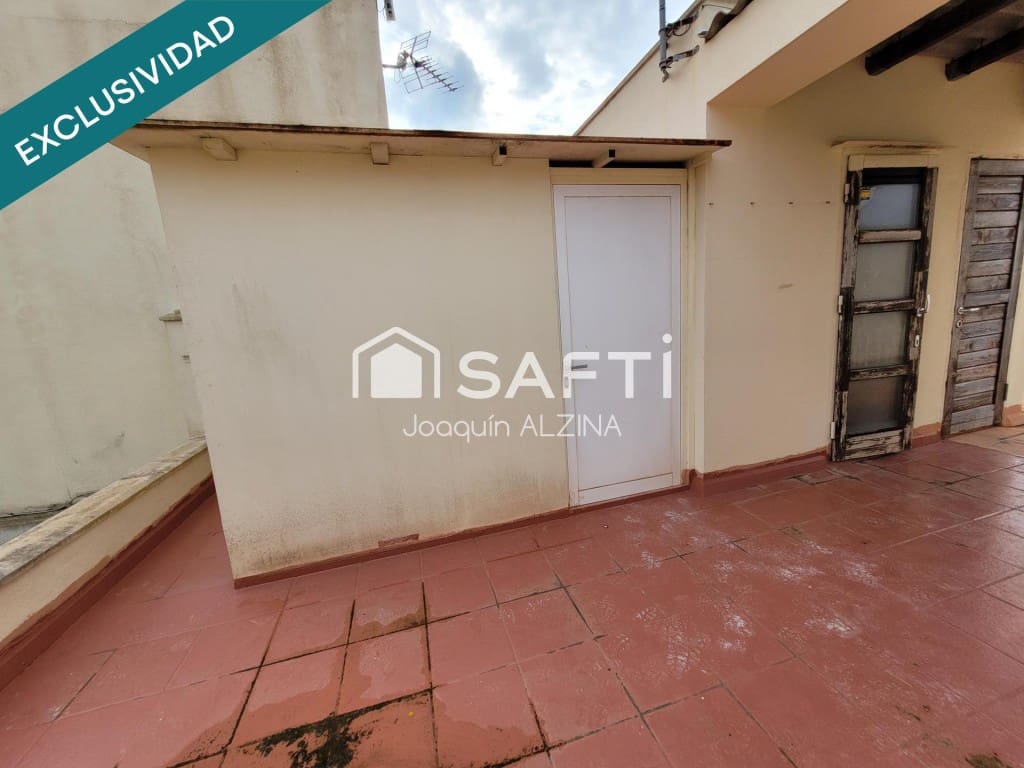 3 slaapkamer Flat te koop in Es Mercadal - € 330.000 (Ref: 10005305)