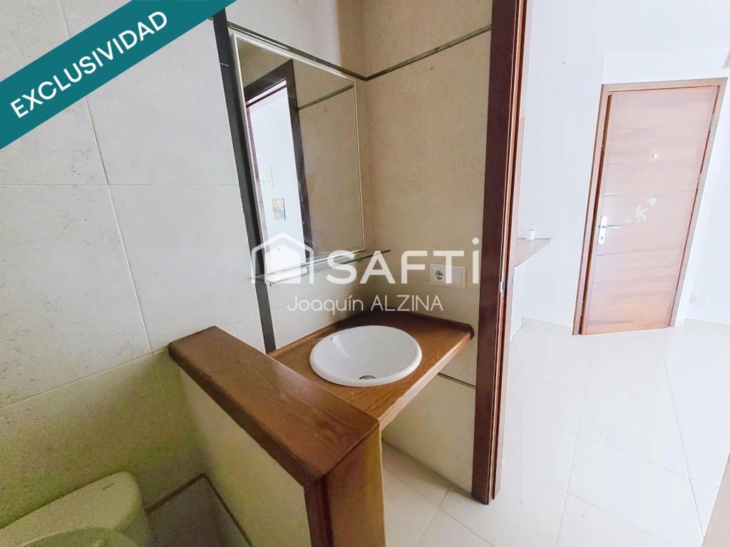 3 slaapkamer Flat te koop in Es Mercadal - € 330.000 (Ref: 10005305)