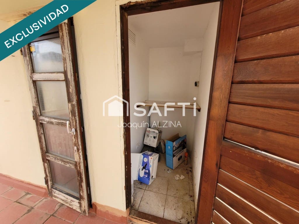 3 slaapkamer Flat te koop in Es Mercadal - € 330.000 (Ref: 10005305)