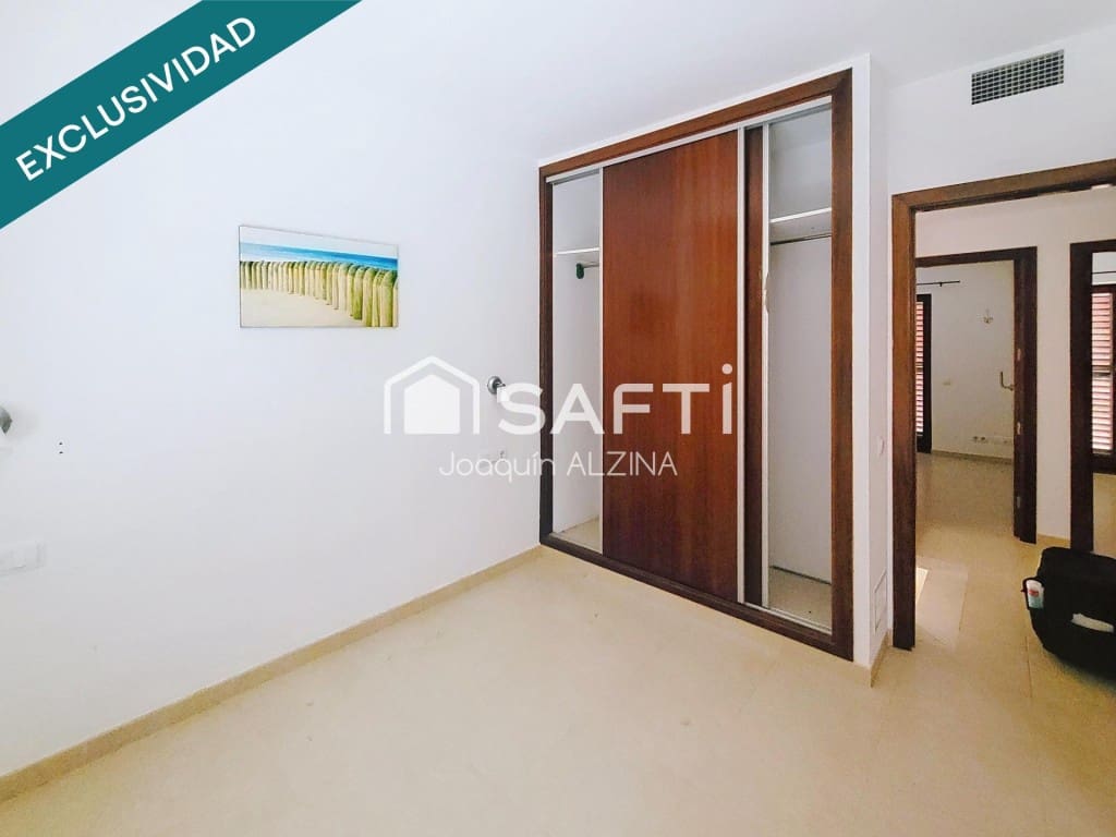 3 slaapkamer Flat te koop in Es Mercadal - € 330.000 (Ref: 10005305)