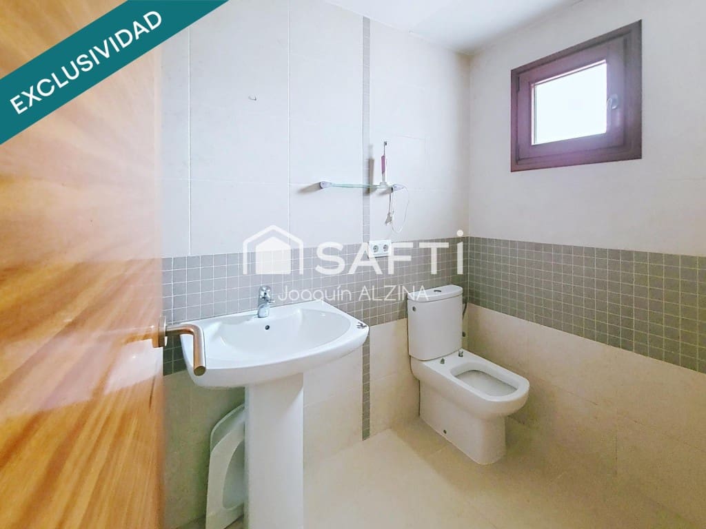 3 slaapkamer Flat te koop in Es Mercadal - € 330.000 (Ref: 10005305)